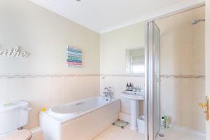 Photo 27- click for photo gallery